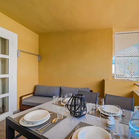 Costa Adeje, 2 Bedrooms Lägenhet *