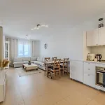 Costa Adeje, 2 Bedrooms * Адехе