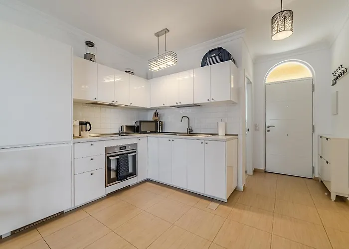 Apartment Costa Adeje, 2 Bedrooms *